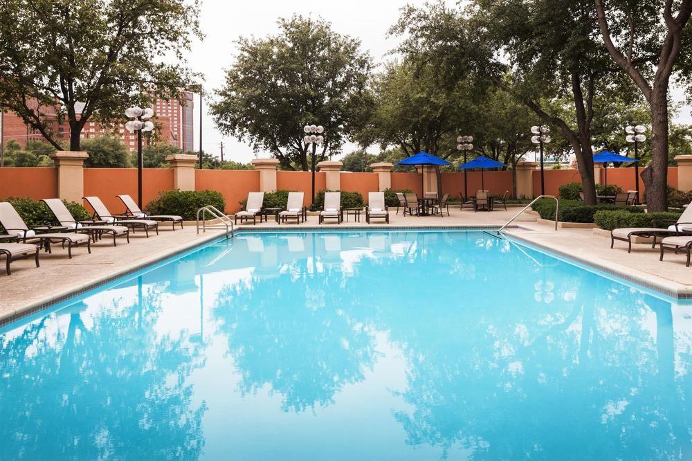 Sheraton Suites Market Center Ντάλλας Εξωτερικό φωτογραφία