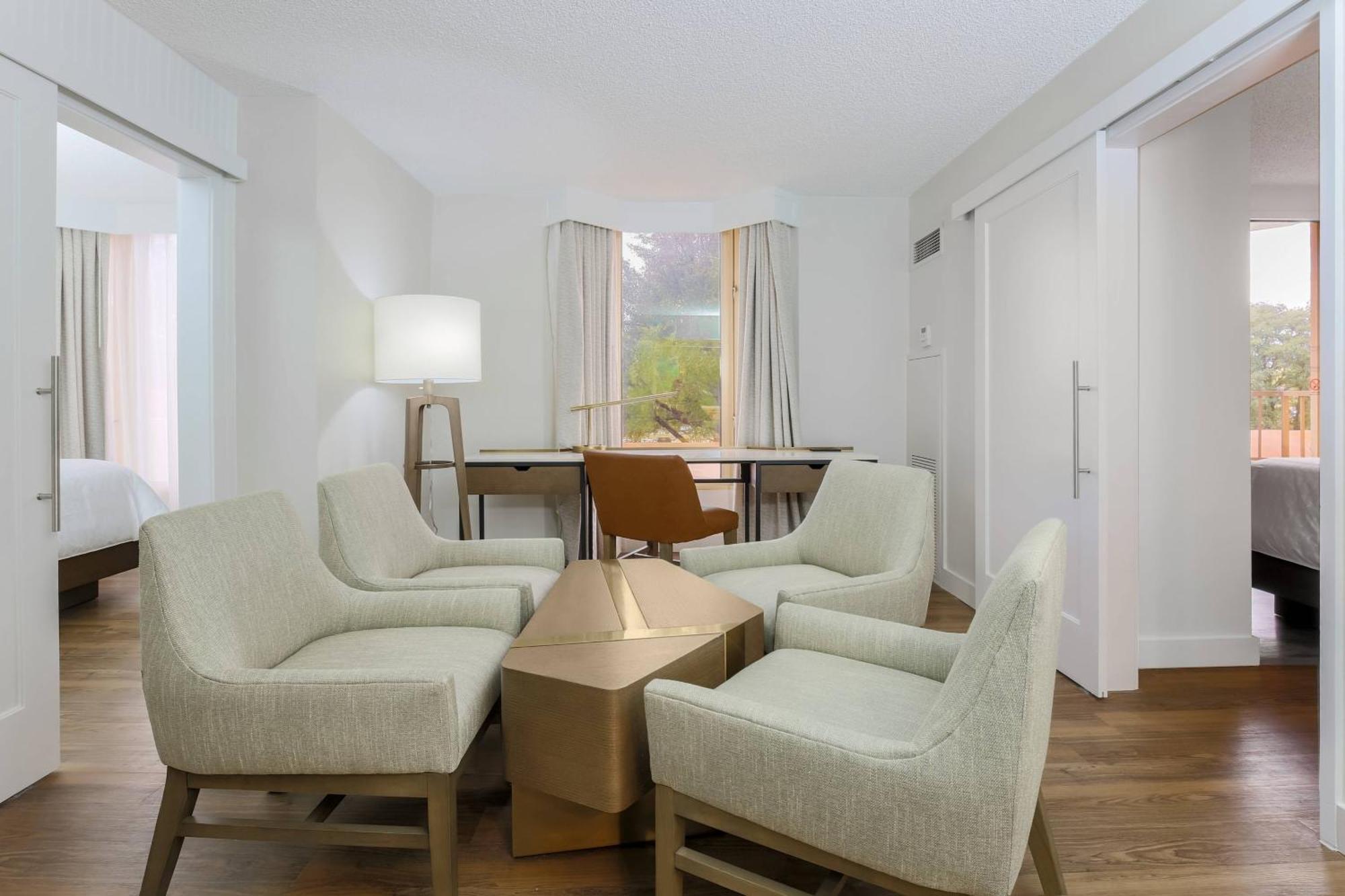 Sheraton Suites Market Center Ντάλλας Εξωτερικό φωτογραφία