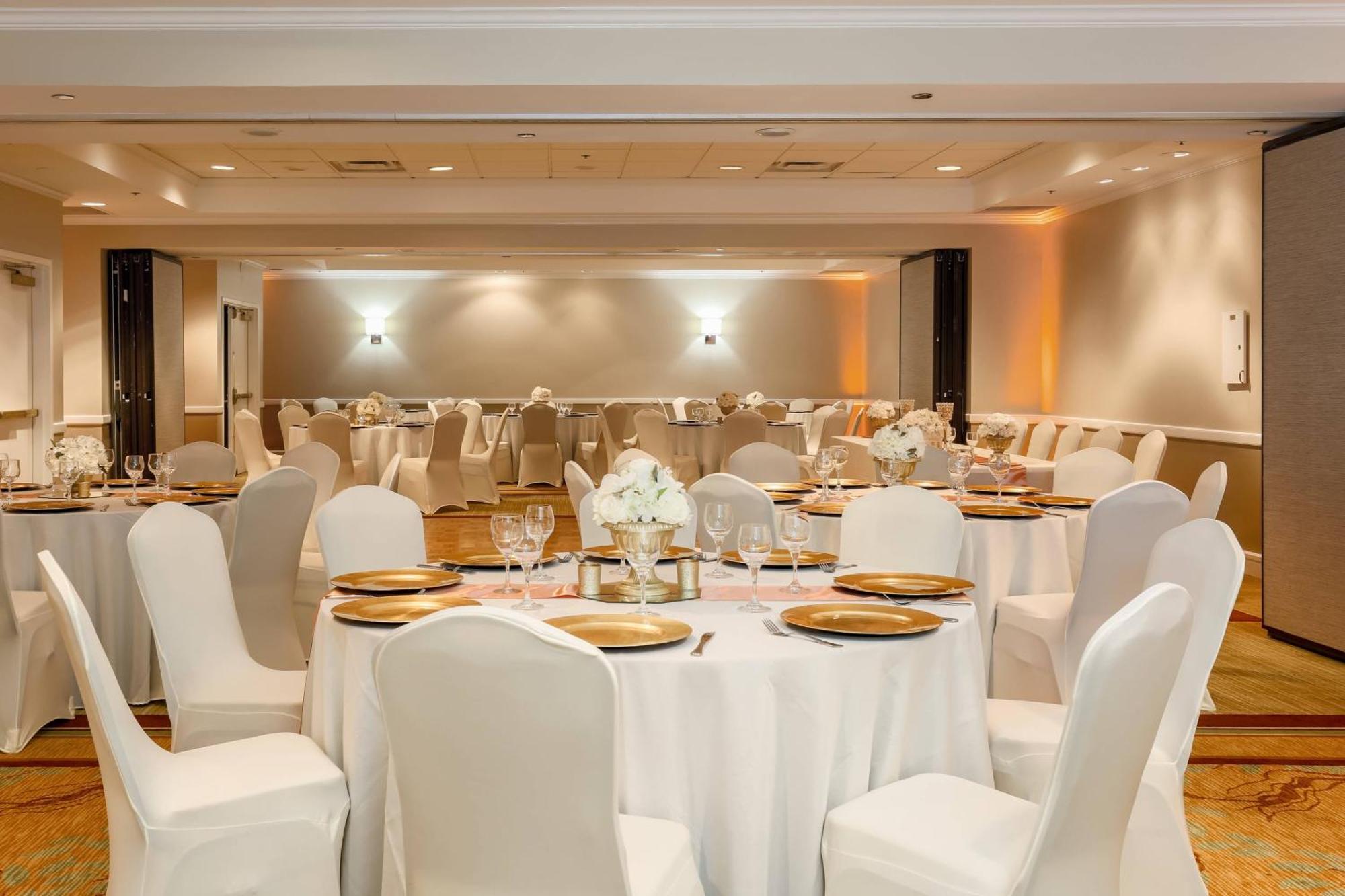 Sheraton Suites Market Center Ντάλλας Εξωτερικό φωτογραφία